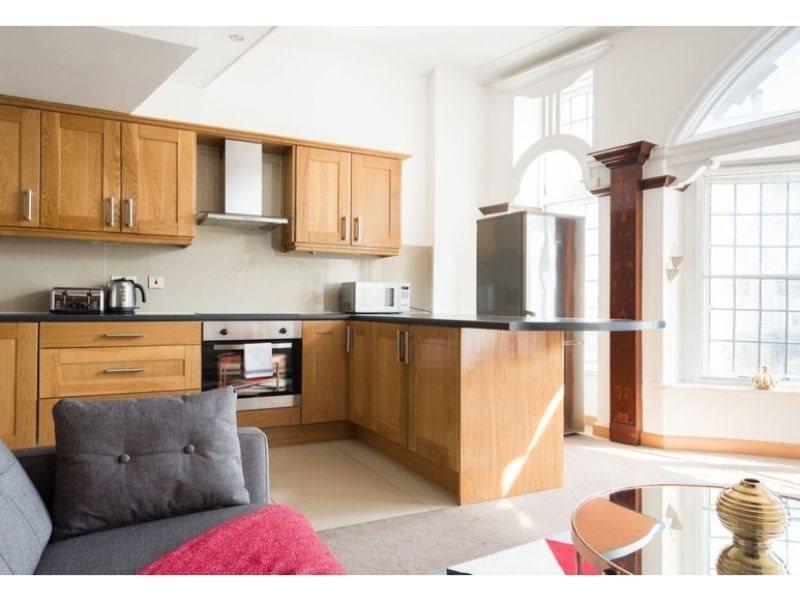 The College Green Loft - Historic Light-Flooded 3Bdr Home ブリストル エクステリア 写真
